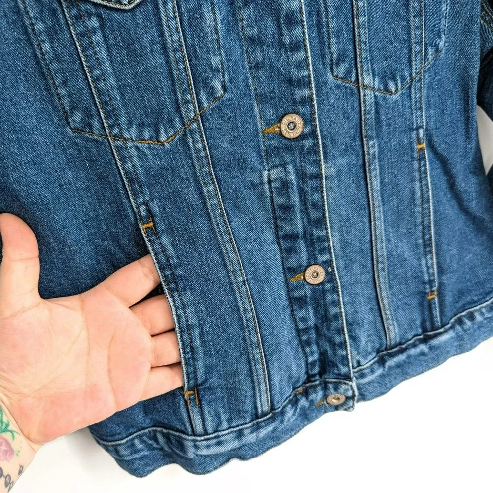 Eddie Bauer Jean Jacket M Medium Wash Button Down Denim Blue Classic 100% Cotton - Picture 6 of 11